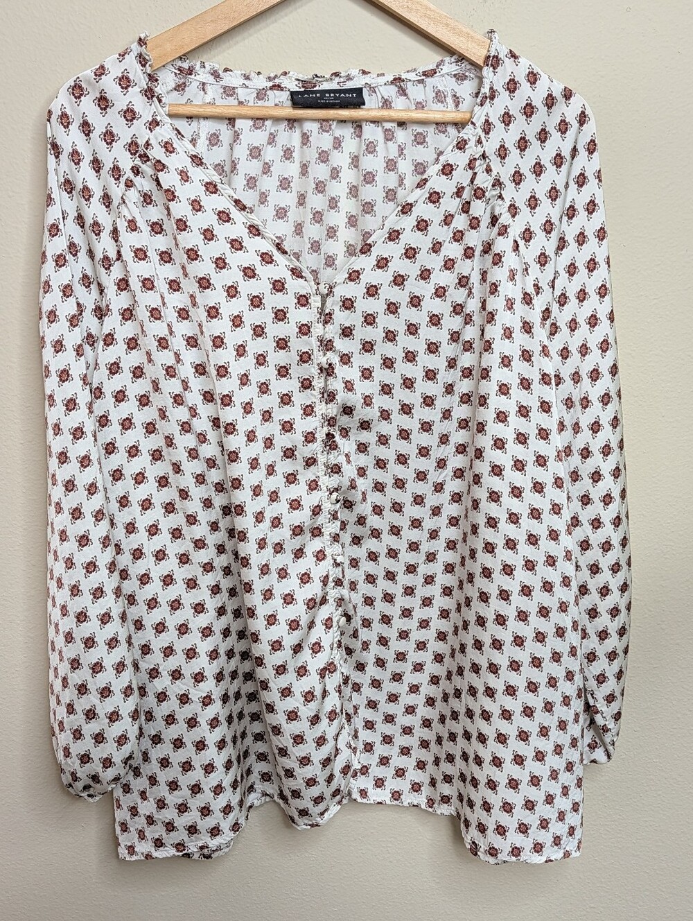 Lane Bryant White Floral Print Button Front Blouse Long Sleeve‎ Plus Size 26/28